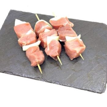 VARKENS SATE'S  NATUUR MET UI 